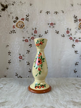画像をギャラリービューアに読み込む, flower vase from Italy
