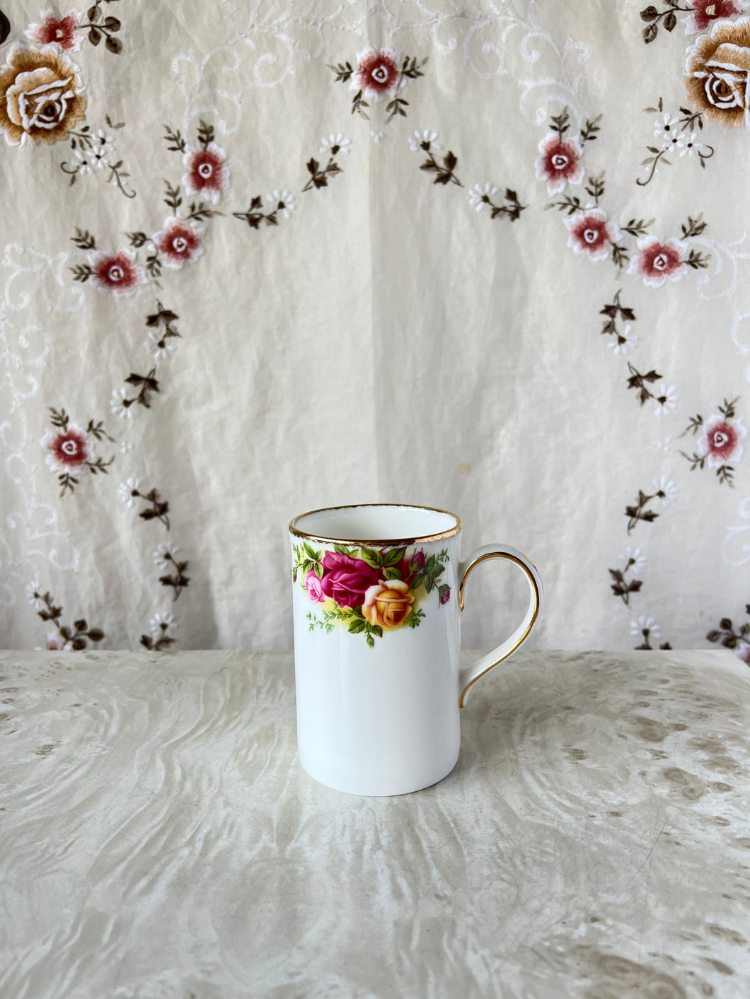 ROYAL ALBEAT flower mug