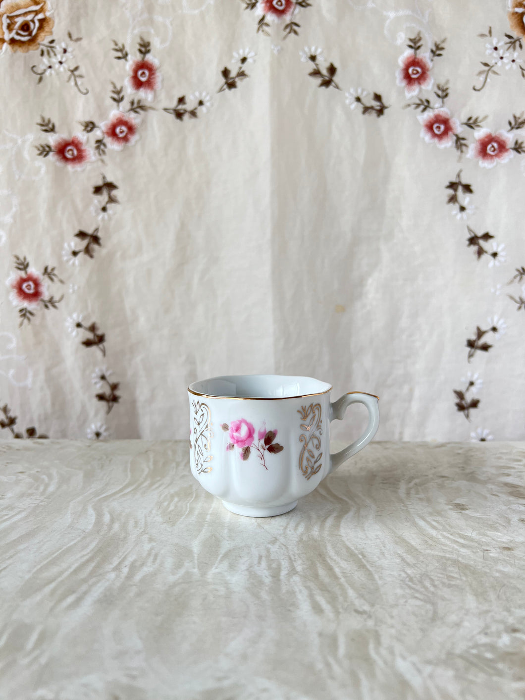 pink flower cup